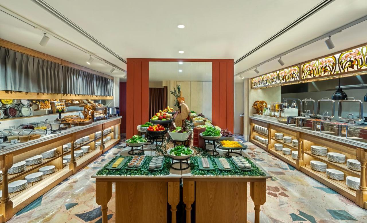 Crowne Plaza Istanbul - Ortakoy Bosphorus By Ihg Hotel Exterior foto
